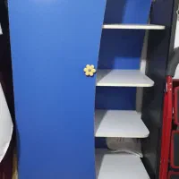 تخت خواب و کمد