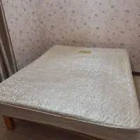 توشک دونفره ۱۶۰×۲ کاملا سالم