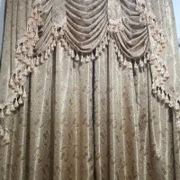 پرده سلطنتی