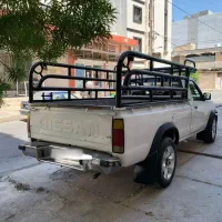 نیسان پیکاپ تک کابین