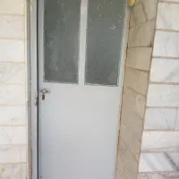 درب و پنجره آهنی و چوبی وسایر|مصالح و تجهیزات ساختمان|سمنان, |دیوار