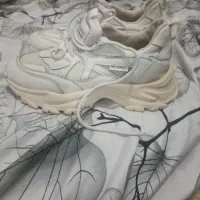 کتونی زنانه سایز ۴۰