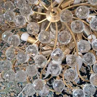 لوستر بزرگ ۲عدد کوچک یک عدد لامپ کامل|لوستر و چراغ آویز|لاهیجان, شهید آوینی|دیوار