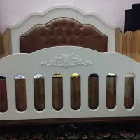 تخت نوزاد بسیار کاربردی