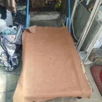 گاری چهار چرخ