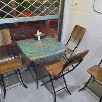 میز و صندلی چوبی پایه فلزی  تاشو در حد نو