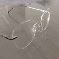 عینک طبی بدون فریم (فریم لس) نو