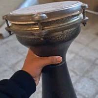 تیمپو|درام و پرکاشن|شاهین‌شهر, بنیاد ازدواج|دیوار