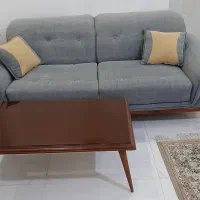 مبل راحتی . میز نهارخوری