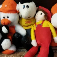 تعدادی عروسک