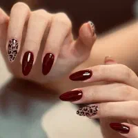 تخفیف ویژه کاشت ناخن