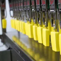 کارگرساده باجای خواب+غذا و بیمه درکارخانه بستنی