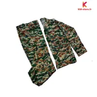 یه دست لباس دیجیتال سبز