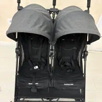 کالسکه دوقلو