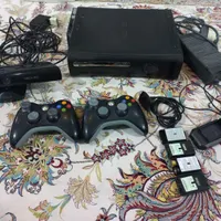 کنسول بازی ایس باکس ۳۶۰ ( Xbox360 )