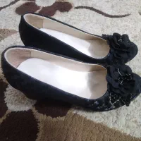 کیف و کفش|کیف، کفش، کمربند|گلبهار, شهر جدید گلبهار|دیوار