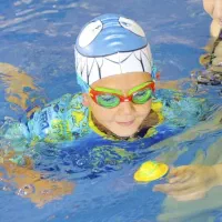 کلاس آموزش شنا کودکان با تخفیف رمضان
