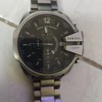 ساعت مچی دیزل سه موتور فعال با نوقرقی ندارد