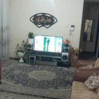 منزل دو طبقه در از ساختمان حیاط دار ۵ خوابه|فروش خانه و ویلا|شیراز, شهرک بزین|دیوار