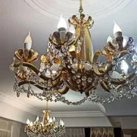 یک جفت لوستر کریستال