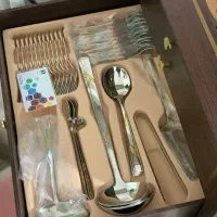 سرویس قاشق چنگال برند رنزو ایتالیا ۲۴ نفره