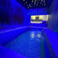اجاره باغ ویلا مدرن و استخر سرپوشیده ابگرم شیک کد3