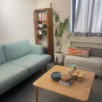 مبل مینیمال با میز جلو مبلی + میز و دوصندلی درحدنو|مبلمان خانگی و میز عسلی|تهران, درب دوم|دیوار