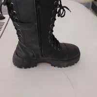 بوت دخترانه در حد نو