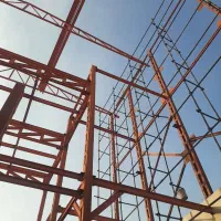 جوشکاری درب و پنجره و اسکلت و انواع سازه های فلزی