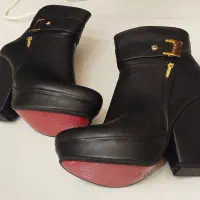 نیم پوت|کیف، کفش، کمربند|هشتگرد, شهرک کوثر|دیوار