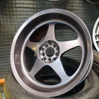 رینگ EVO 18|قطعات یدکی و لوازم جانبی|تهران, زاهد گیلانی|دیوار