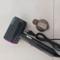 سشوار مسافرتی کم جا . شیک . پرقدرت|آرایشی، بهداشتی، درمانی|میبد, |دیوار