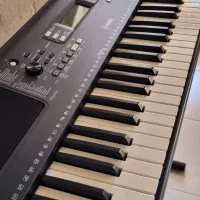 کیبورد یاماها مدل PSR-E373