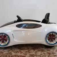 ماشین شارژی بسیار تمیز وشیک و زیبا|اسباب‌بازی بچه|اصفهان, کوی شهید کشوری|دیوار