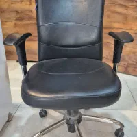 صندلی چرخی اداری