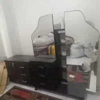 میز آرایشی