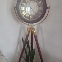 ساعت ایستاده
