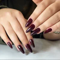 خدمات کاشت و ترمیم ناخن