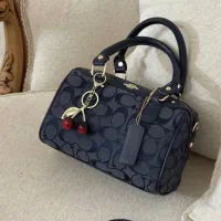 کیف وارداتی و مزونی