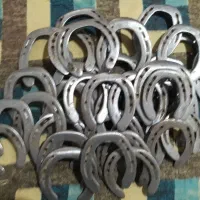 نعل اسب پاخورده کهنه قدیمی