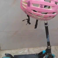 اسکوتر و کلاه ایمنی قابل وزن بالا ۵ میلیون