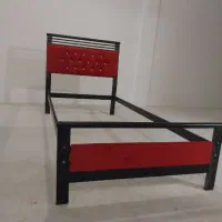 تخت خواب فلزی