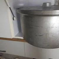 قابلمه روی سایز دهانه ۴۵ سانت و تابه دهانه ۴۳ سانت|ظروف پختوپز|کرمانشاه, |دیوار