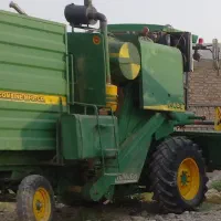 کمباین جاندیر موتور فرانسه ۸۲