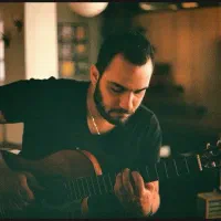 آموزش تخصصی گیتار (آکوستیک و الکتریک)