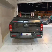 کی ام سی t8مدل1402|خودرو سواری و وانت|فسا, |دیوار