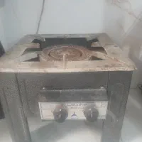 یک اجاق گاز