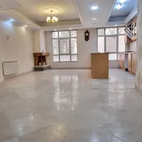 شمال ستارخان _ ۸۸ متر _ دو خواب _ تک واحدی
