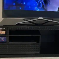 میزنلوزیون مشکی