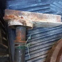 چرخ بیل زنجیری قدیمی|قطعات یدکی و لوازم جانبی|اصفهان, حسینآباد|دیوار